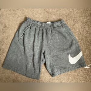 Nike Men’s Sweat Shorts Medium